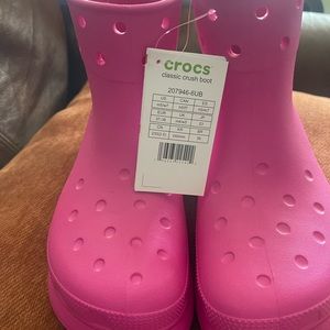 Crocs Classic Crush boots